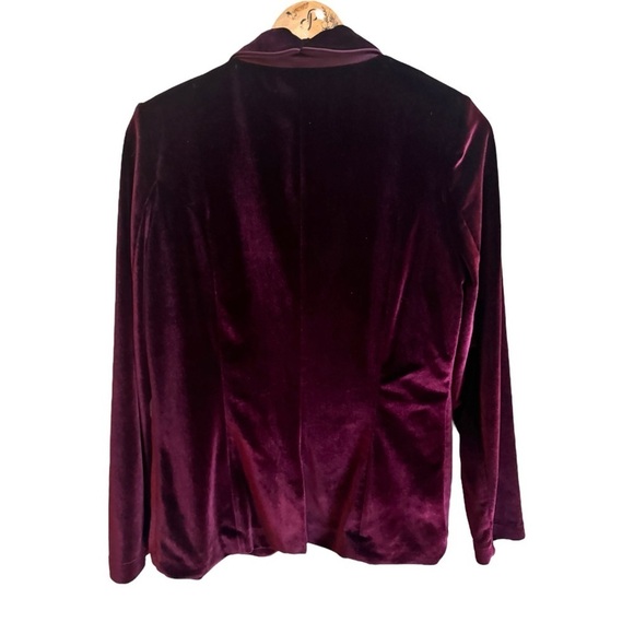 FATE Burgundy Red Velvet Luxe Notched Lapel One Button Blazer Womens Size S - Picture 3 of 14